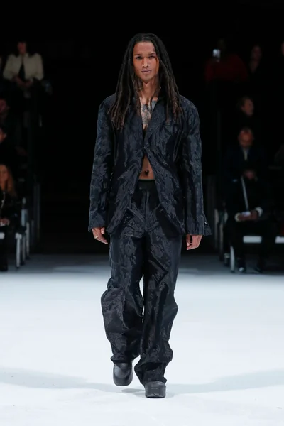 Look 45